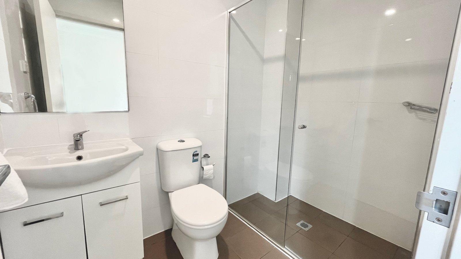 9/15-17 Castlereagh Street LIVERPOOL 8