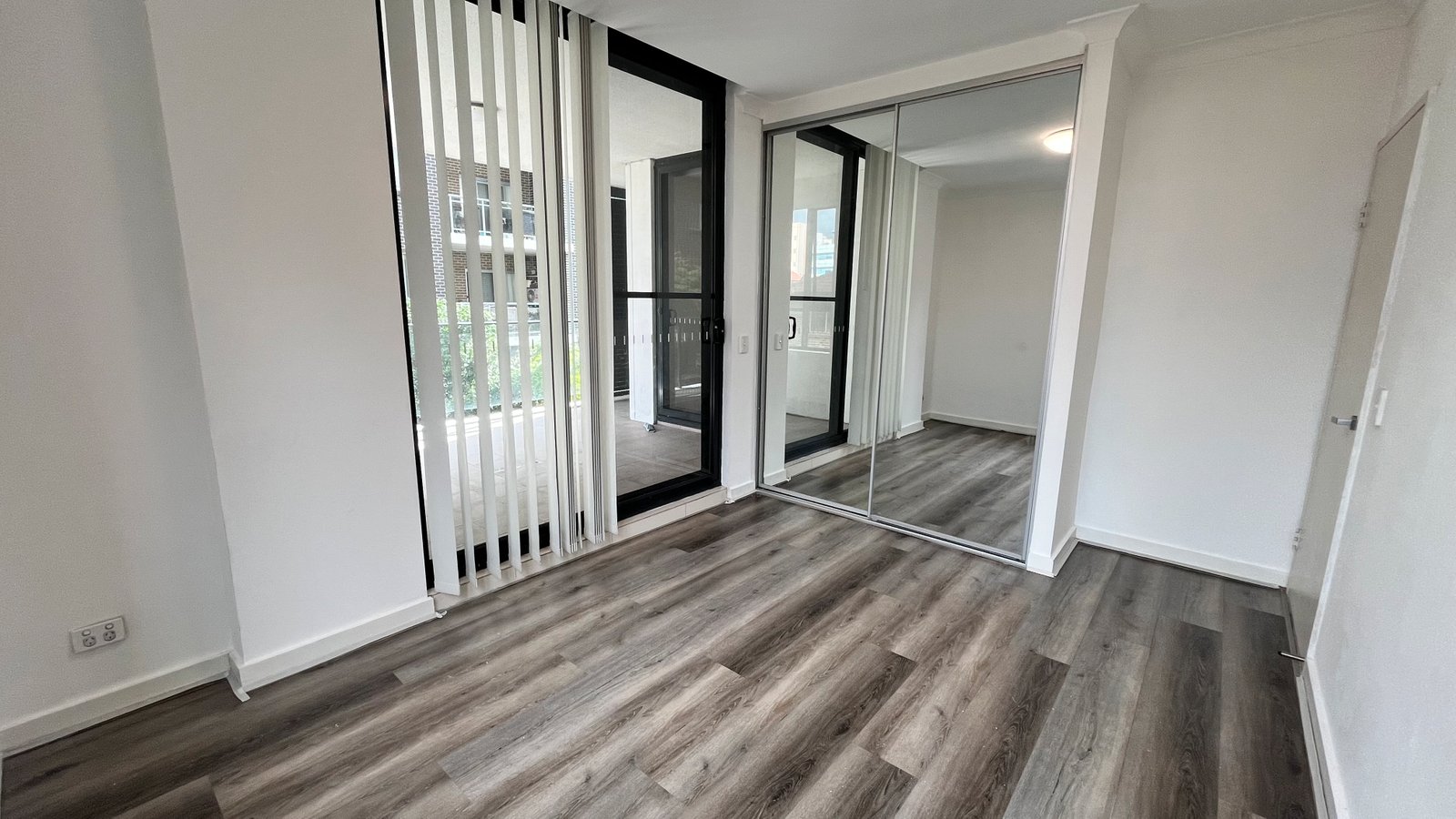 9/15-17 Castlereagh Street LIVERPOOL 9