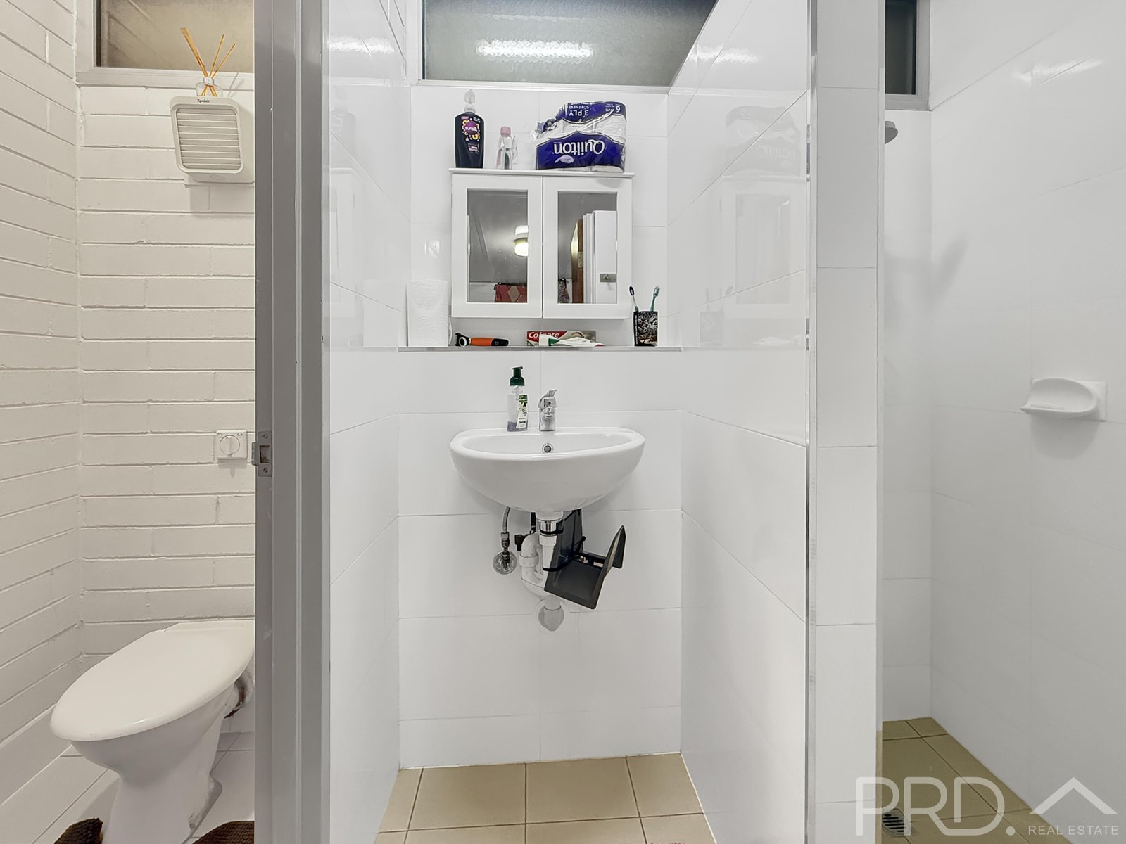 9/15 Hillview Road PEGS CREEK 3