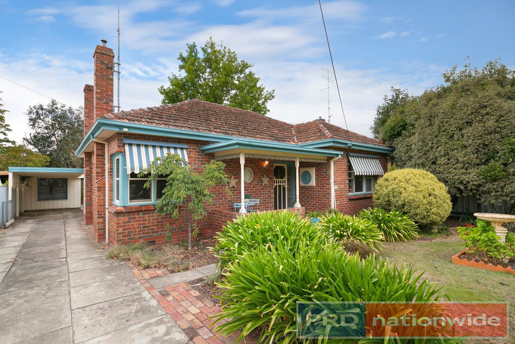 915 Ripon Street South REDAN 1