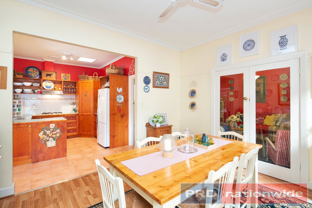 915 Ripon Street South REDAN 7