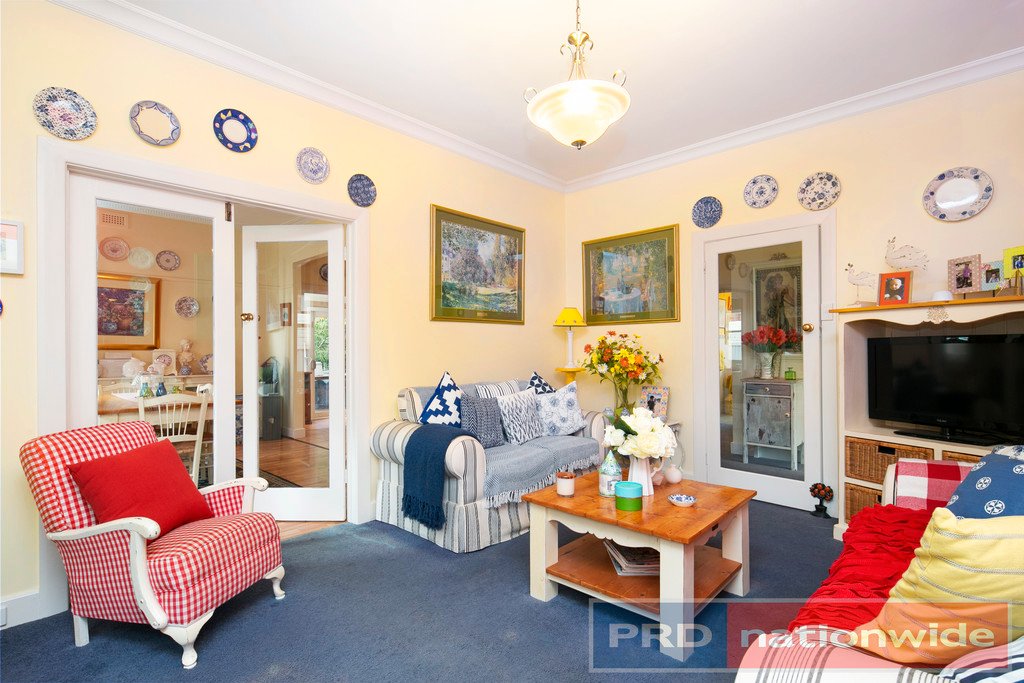 915 Ripon Street South REDAN 10