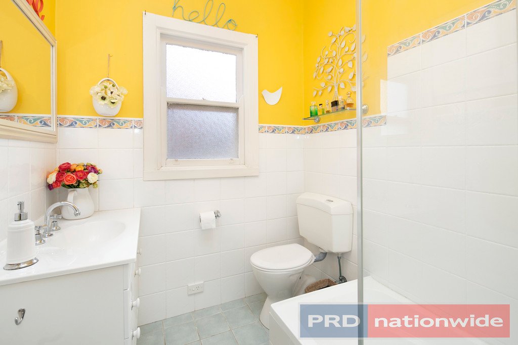 915 Ripon Street South REDAN 13