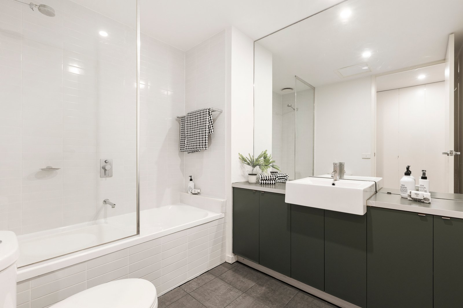 9/151 Burwood Road, Hawthorn, 3122