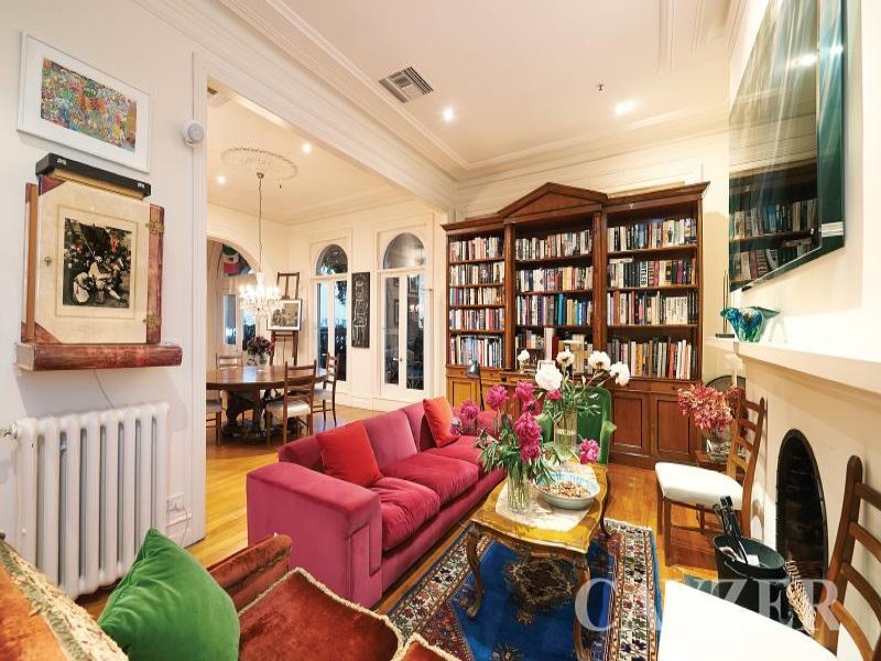 Gallery: 9/152 Bridport Street