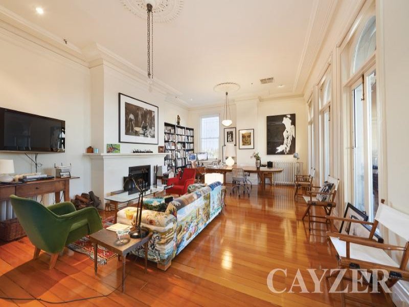 Gallery: 9/152 Bridport Street