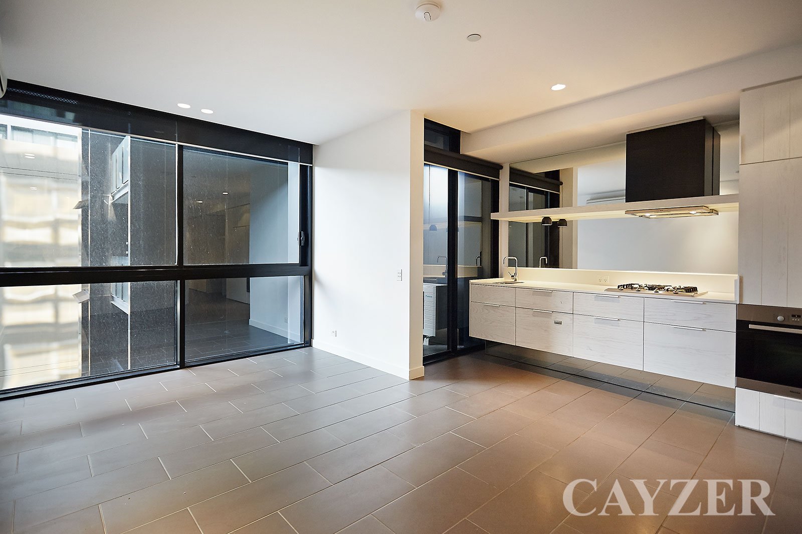 Gallery: 915/22 Dorcas Street