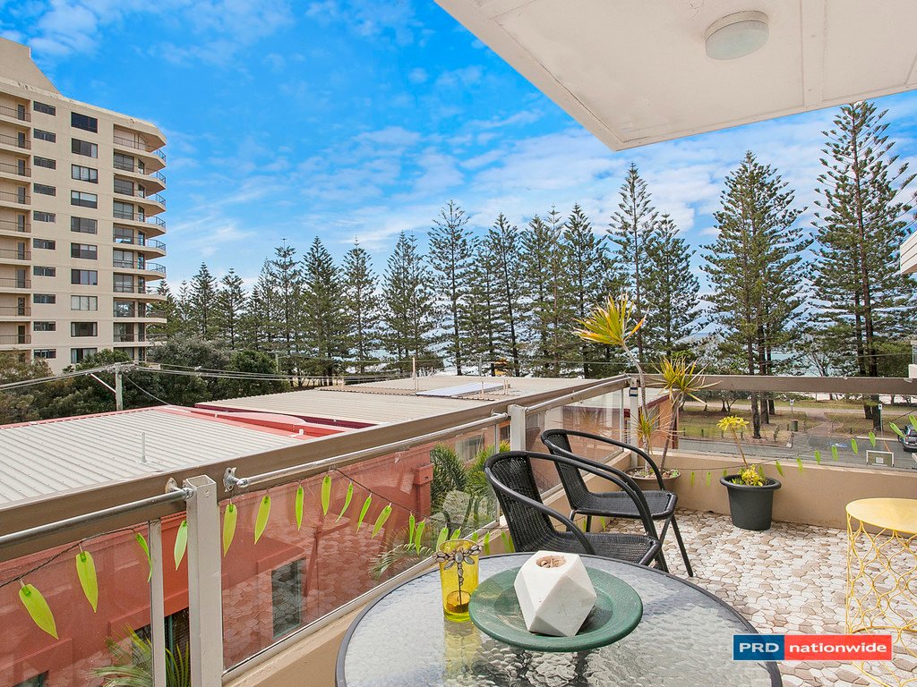 9/158 The Esplanade BURLEIGH HEADS 9