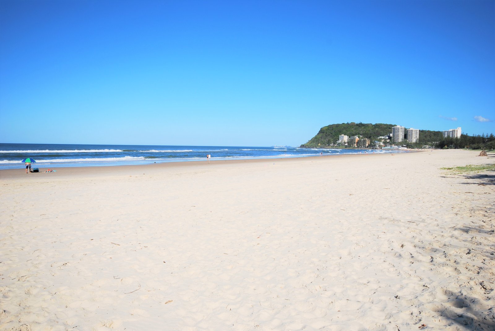 9/158 The Esplanade BURLEIGH HEADS 8