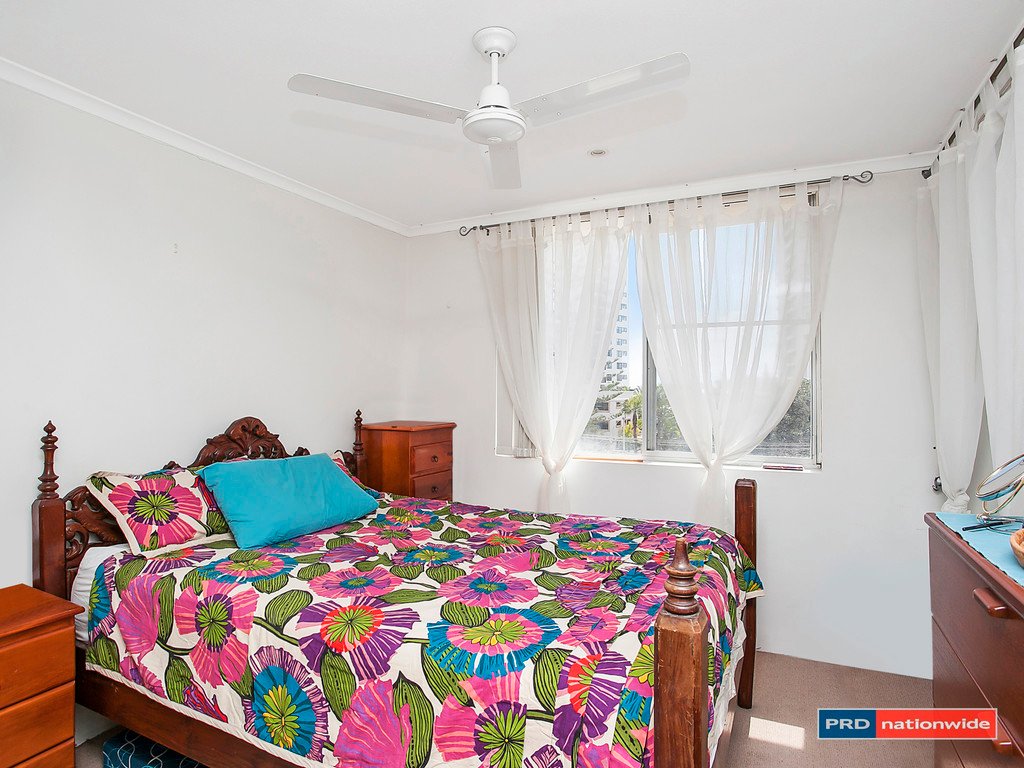 9/158 The Esplanade BURLEIGH HEADS 6