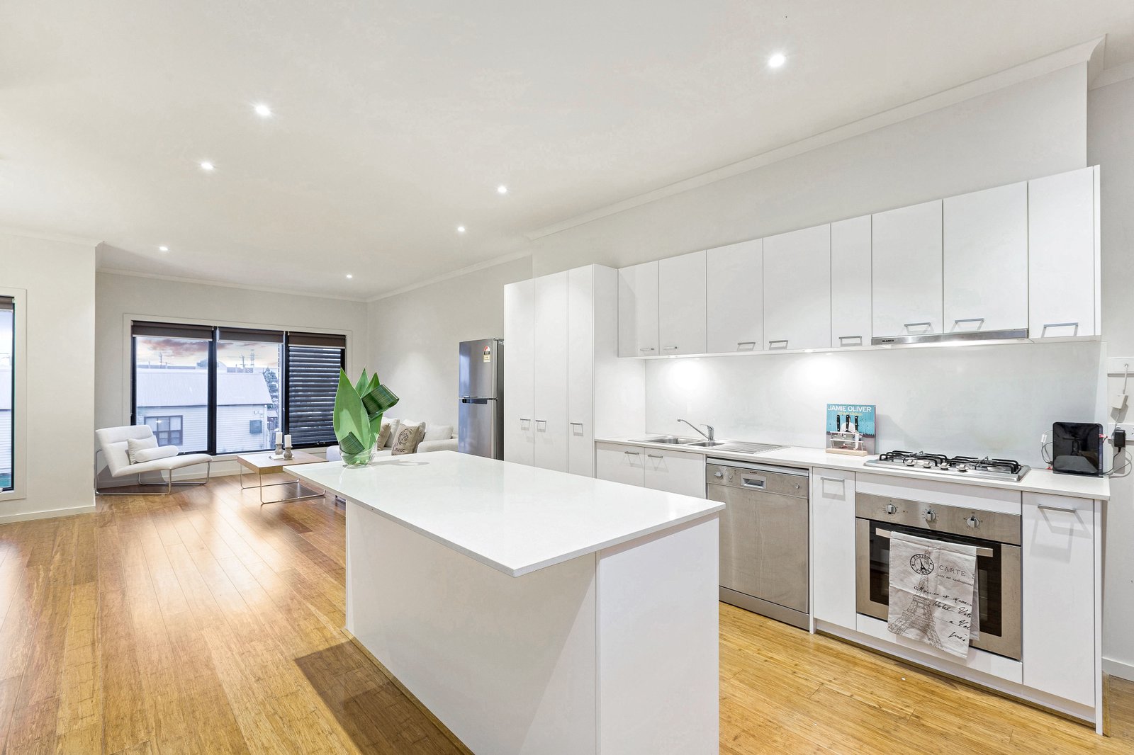 Gallery: 9/16 Dean Street