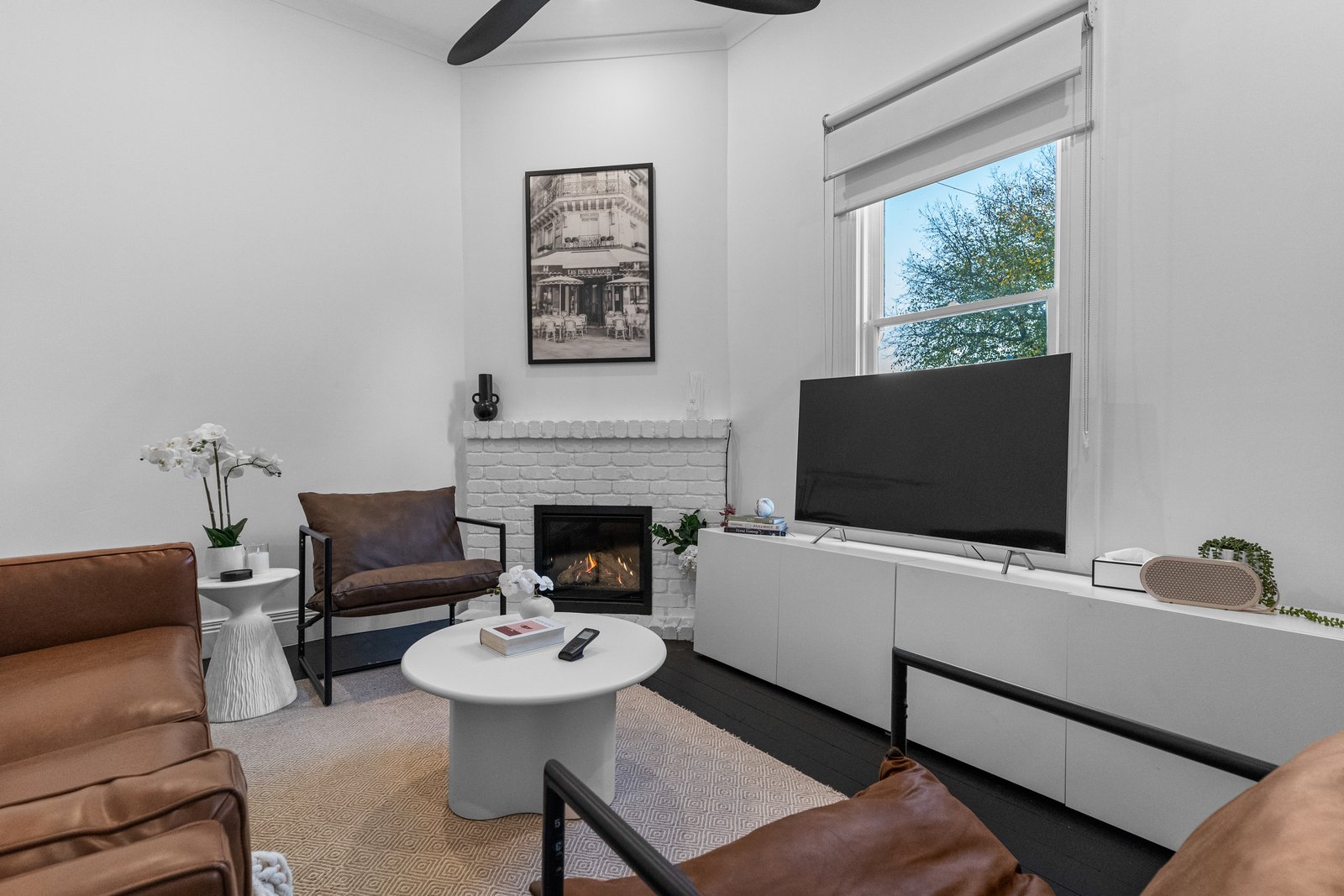 Gallery: 916 Eyre Street