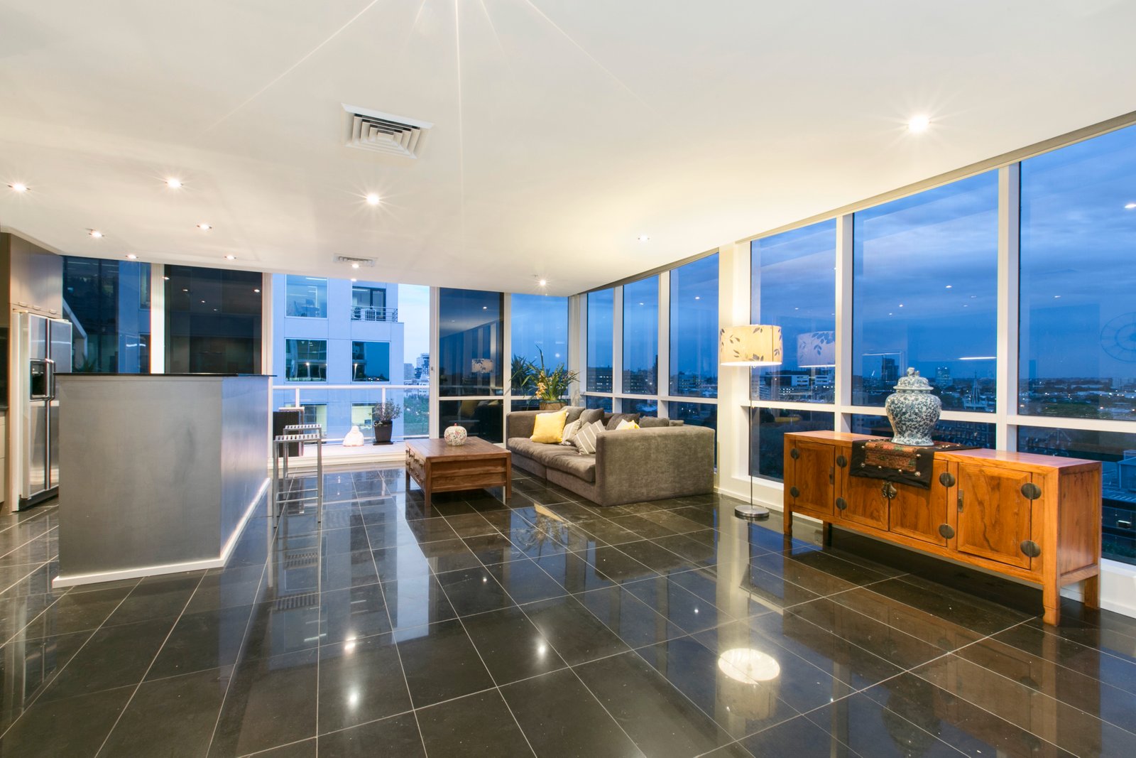Gallery: 91/604 St Kilda Road