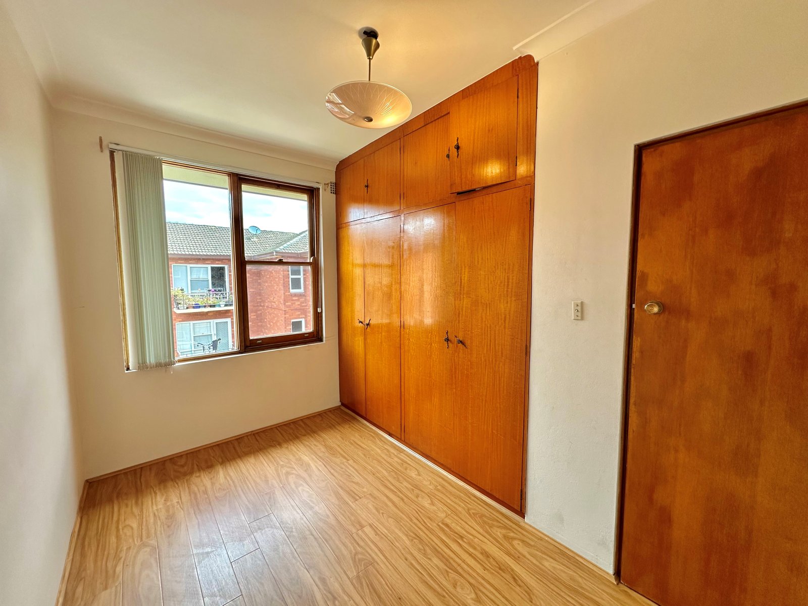 9/162-166 Chuter Avenue RAMSGATE BEACH 4