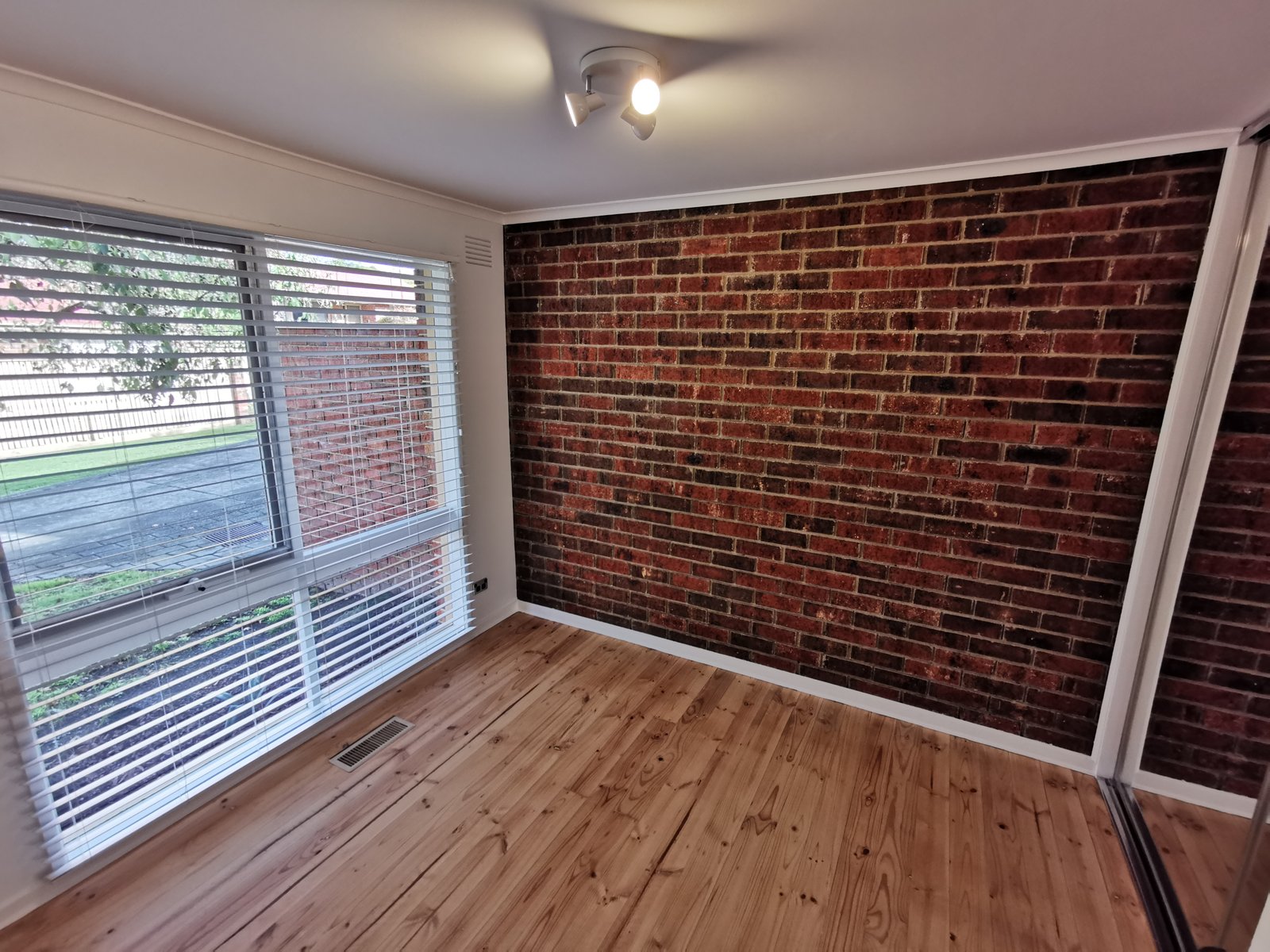 Real Estate and Property in 9/17 Fullwood Parade , Doncaster East, VIC