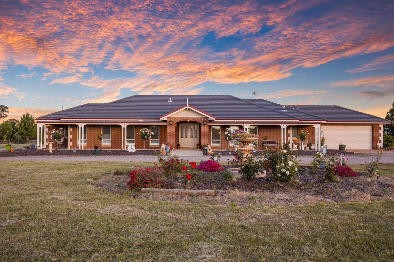 Gallery: 917 Sebastopol Smythesdale Road