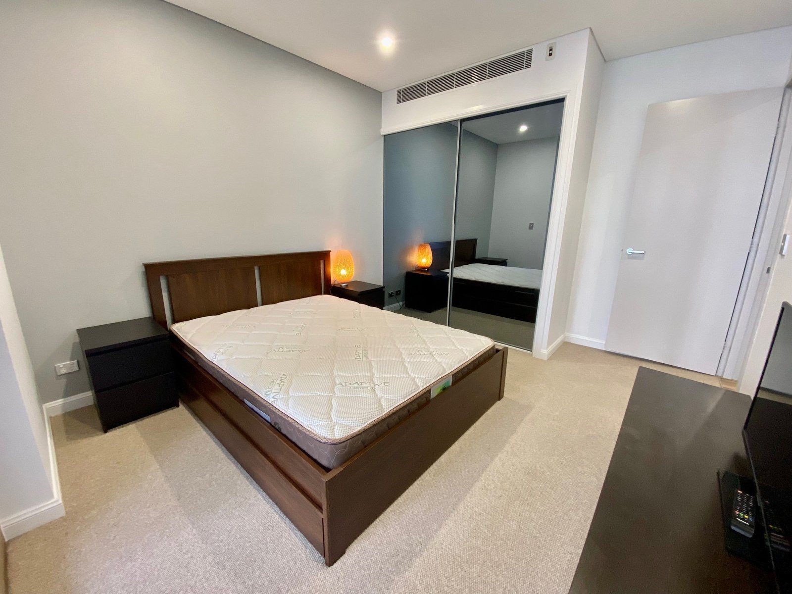 917/15 Oscar Place EASTGARDENS 6