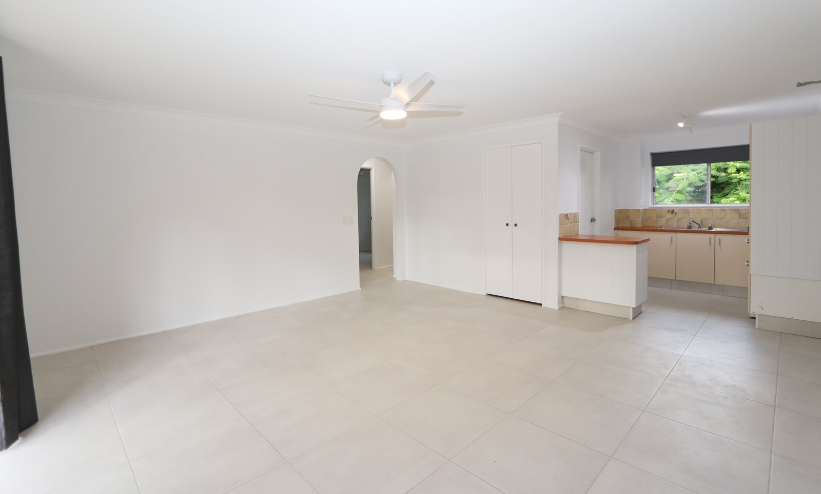 9/175 Muir Street LABRADOR 5