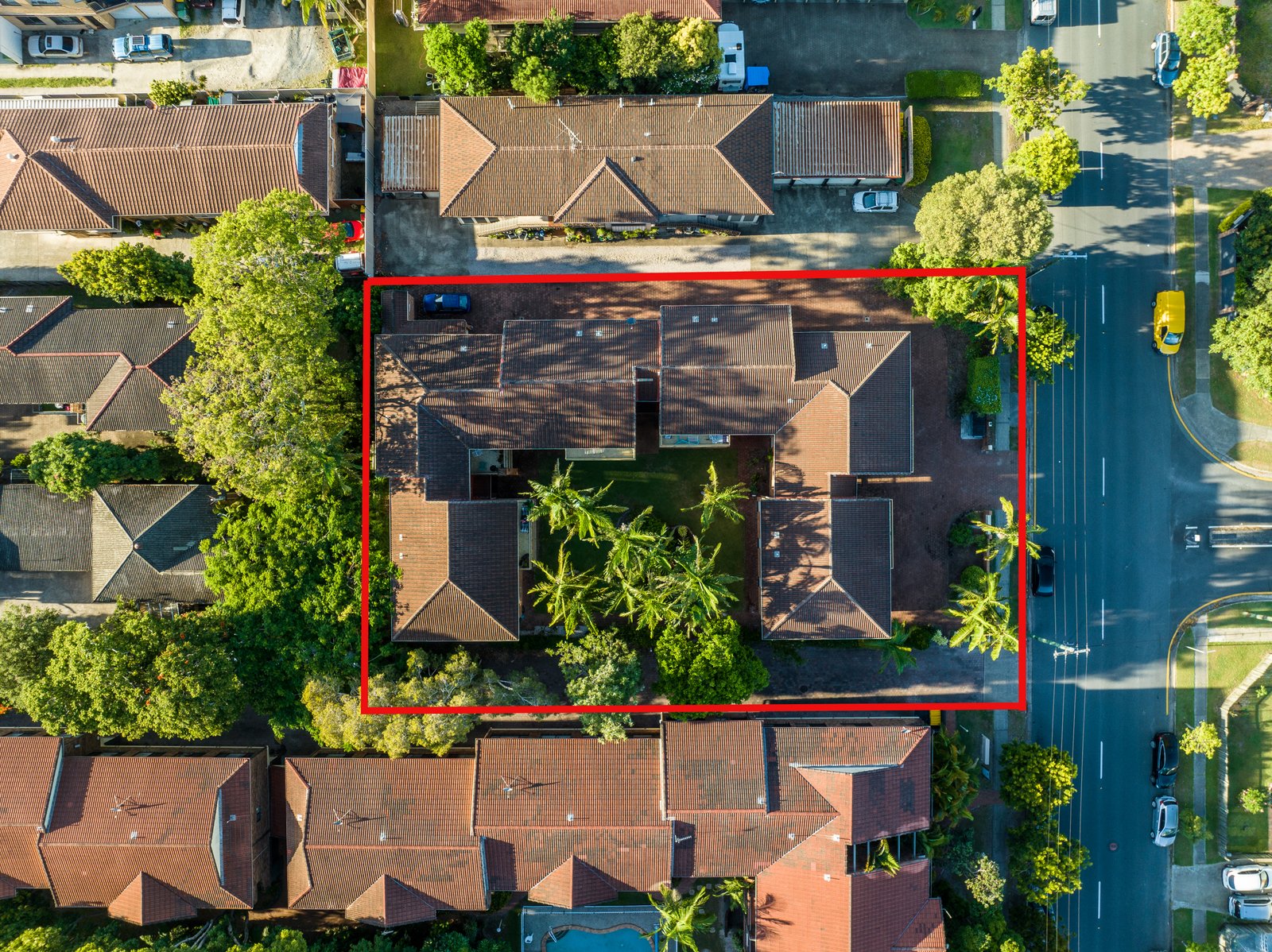 9/175 Muir Street LABRADOR 4