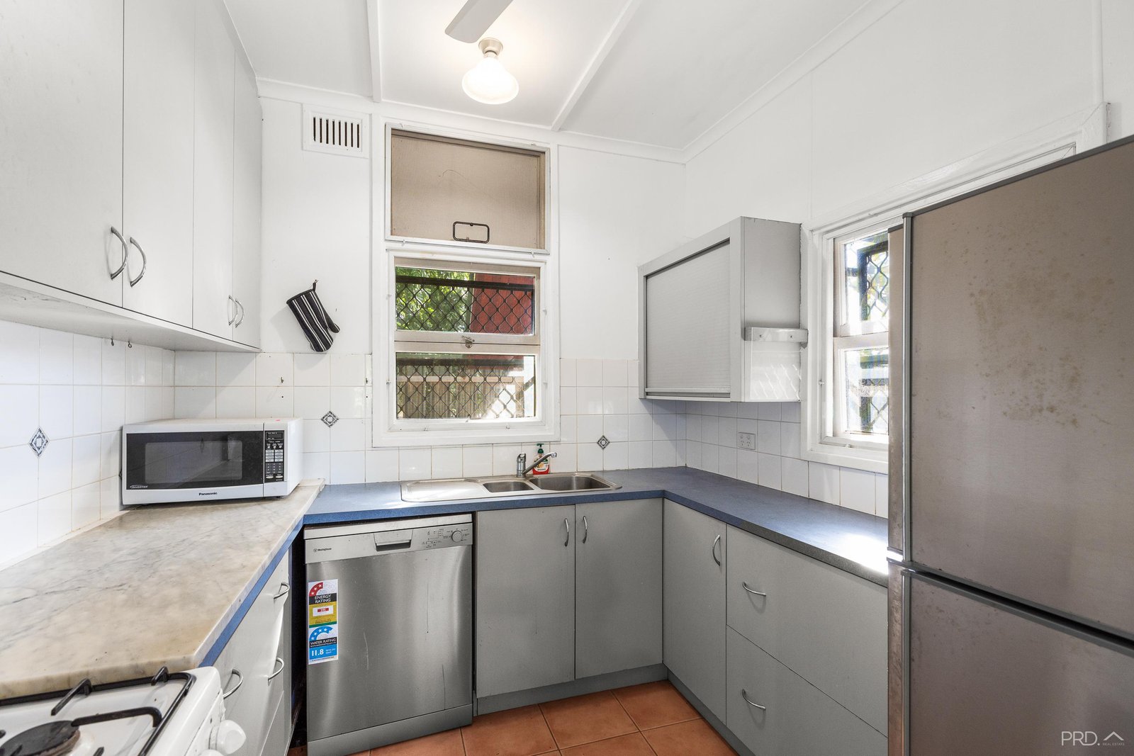 9/18 Barker Street BROOME 5