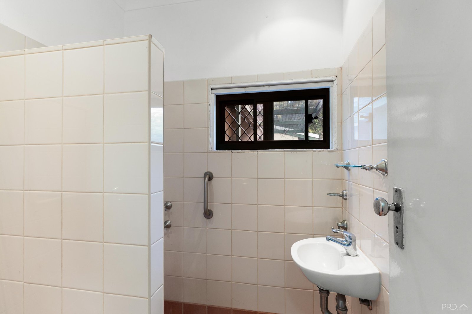 9/18 Barker Street BROOME 7