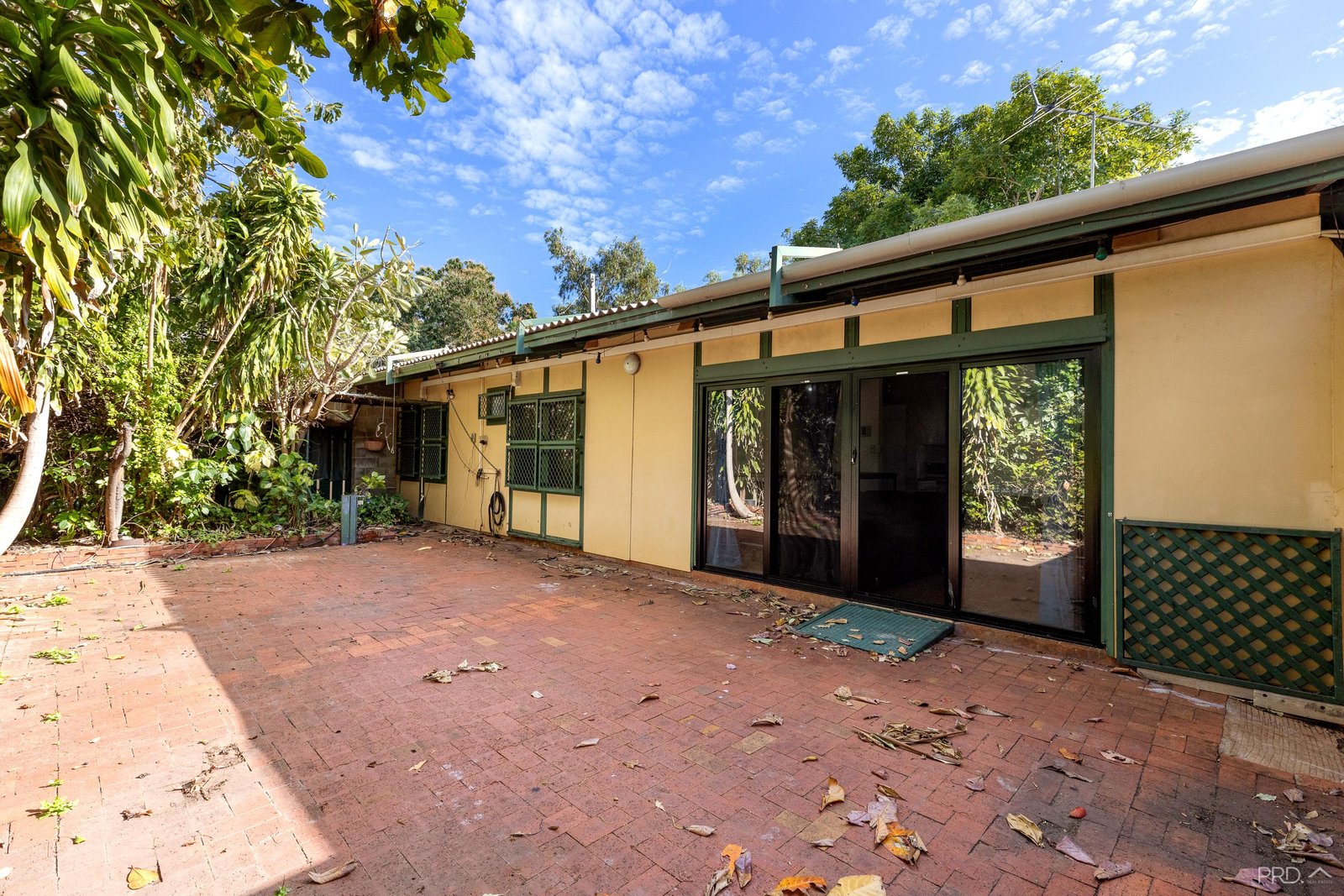 9/18 Barker Street BROOME 11