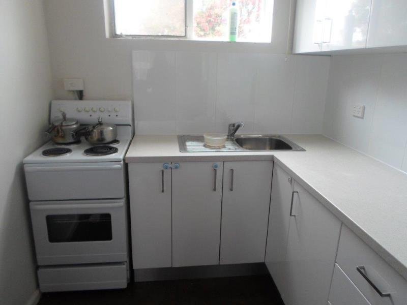 Gallery: 9/181 Geelong Road
