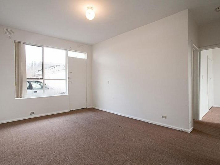 Gallery: 9/181 Geelong Road