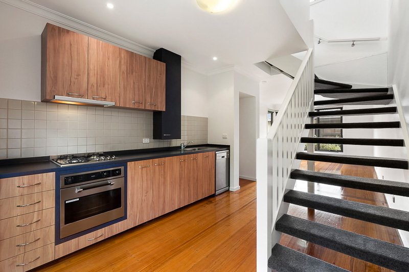 Gallery: 9/184 Beach Road