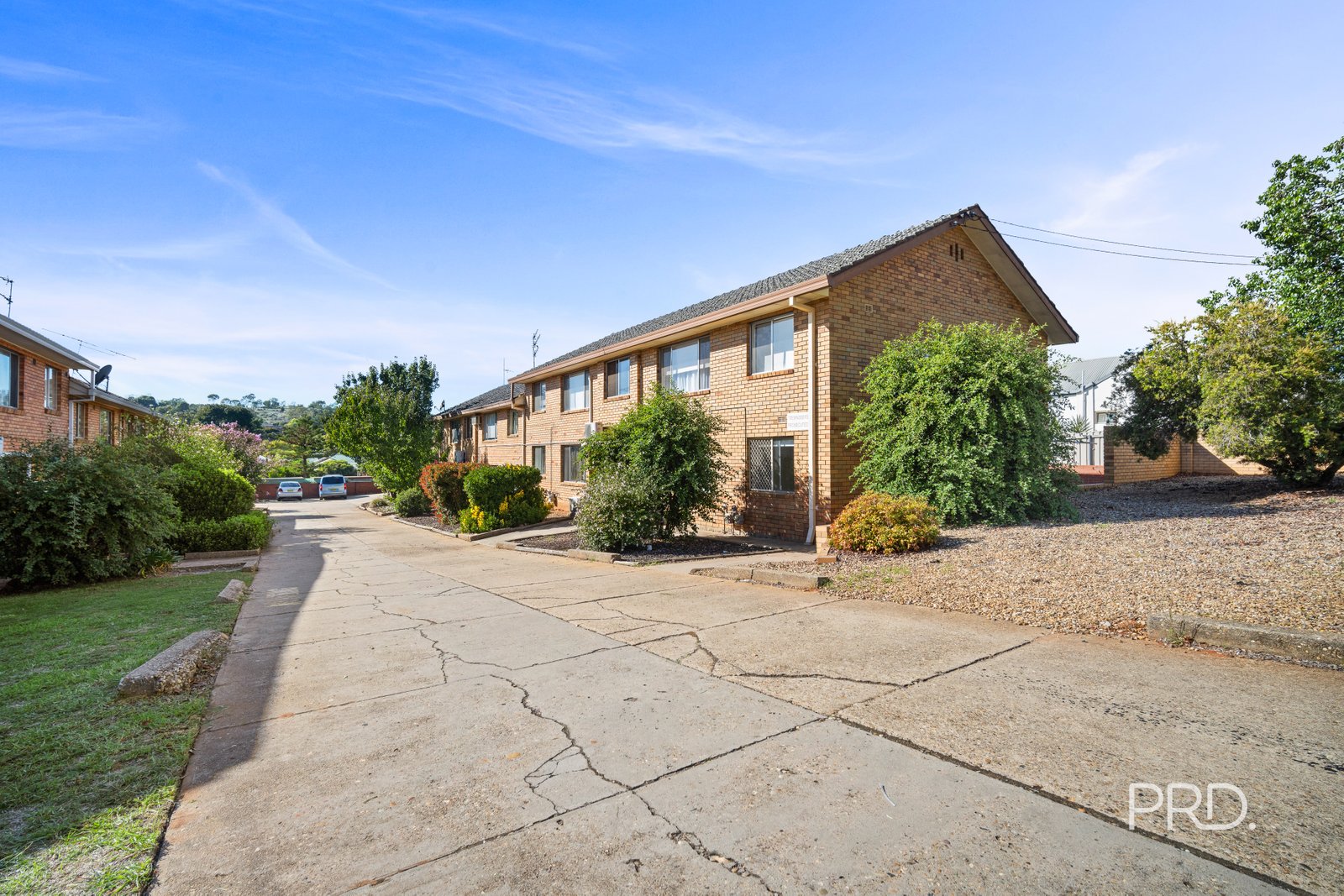 9/189 Lake Albert Road KOORINGAL 1