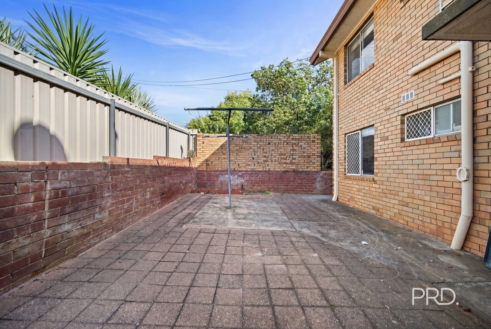 9/189 Lake Albert Road KOORINGAL 10