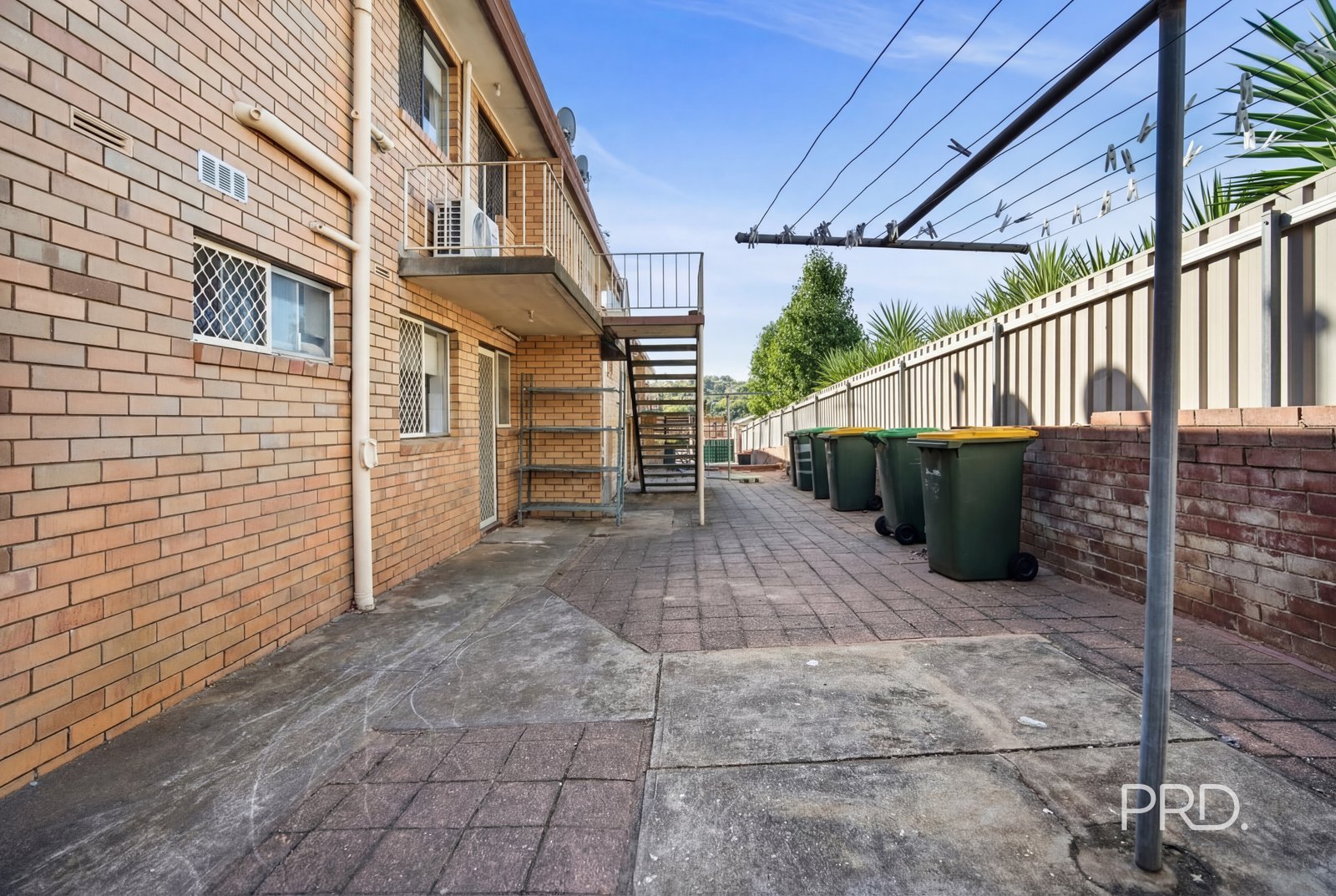 9/189 Lake Albert Road KOORINGAL 11