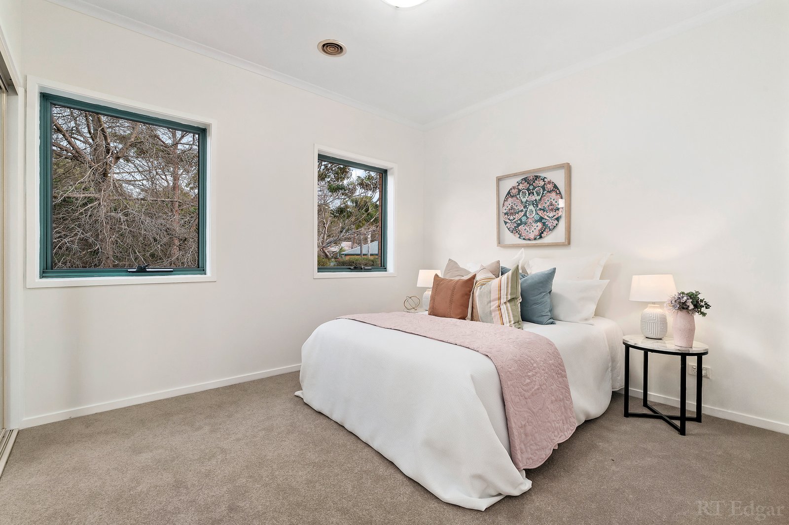 Real Estate and Property in 9/19 Vaughan Crescent, Kew, VIC