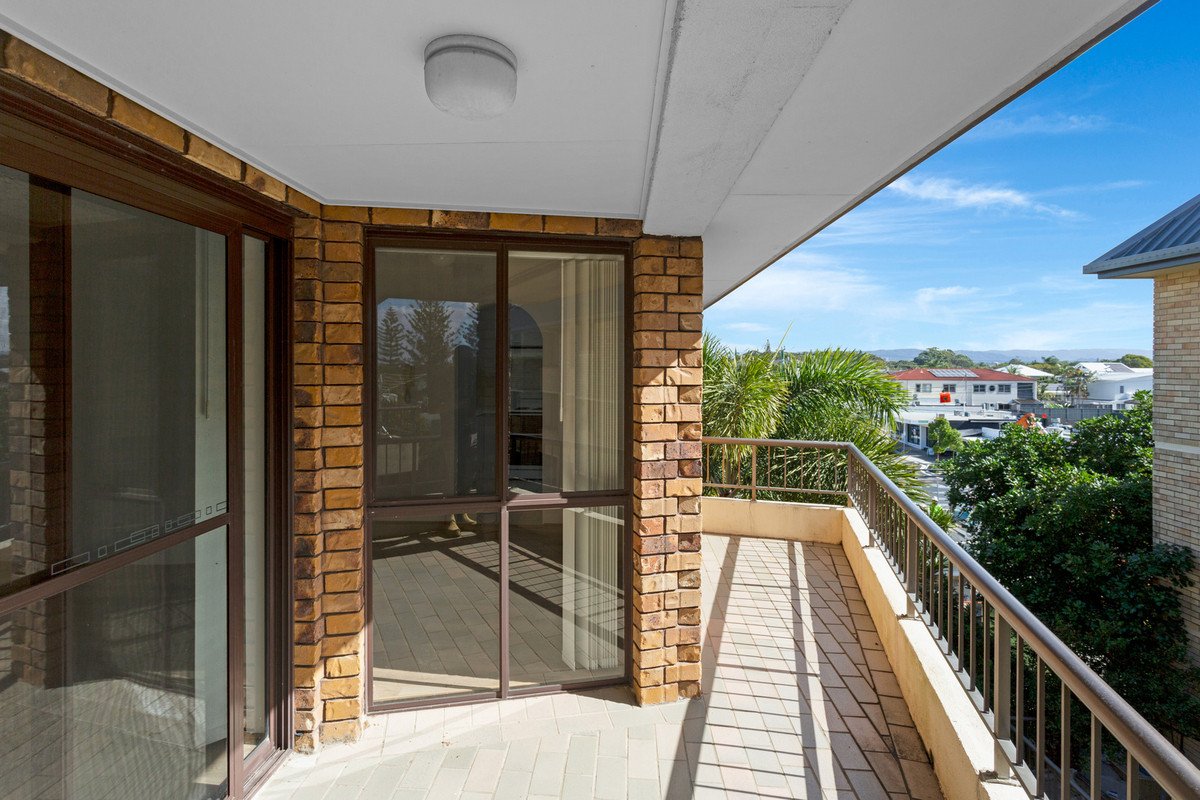 9/1925 Gold Coast Highway BURLEIGH HEADS 2