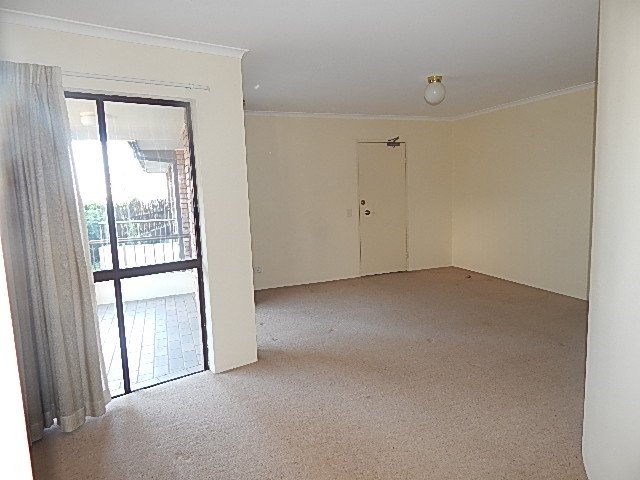 9/1925 Gold Coast Highway BURLEIGH HEADS 1