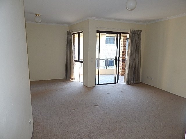 9/1925 Gold Coast Highway BURLEIGH HEADS 3