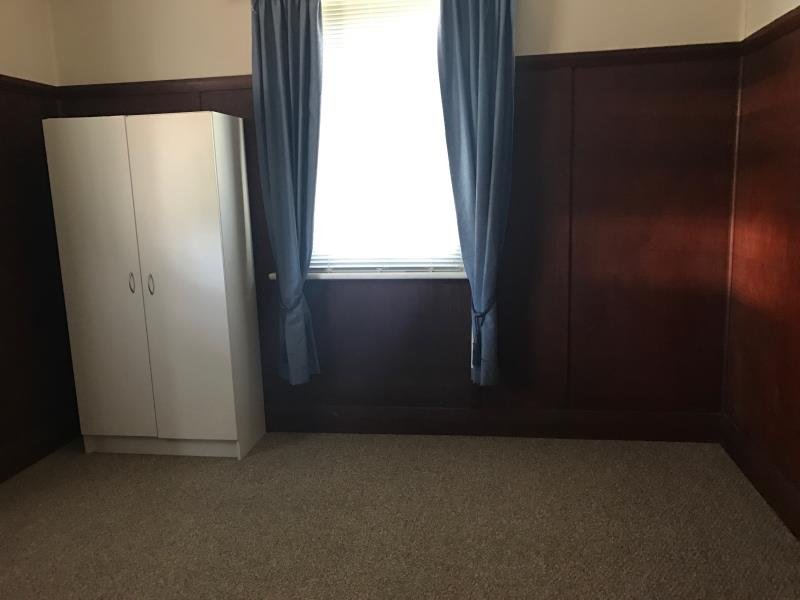 91a Ebsworth Street TAMWORTH 5
