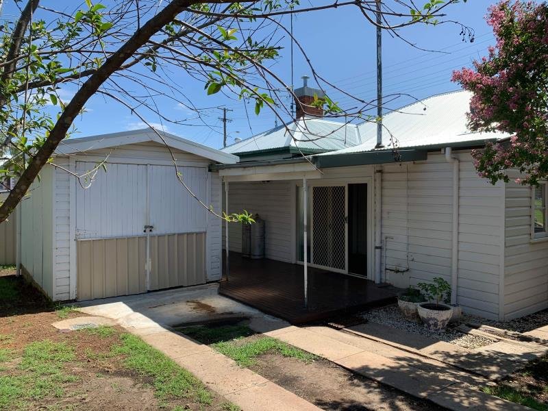 91a Ebsworth Street TAMWORTH 9