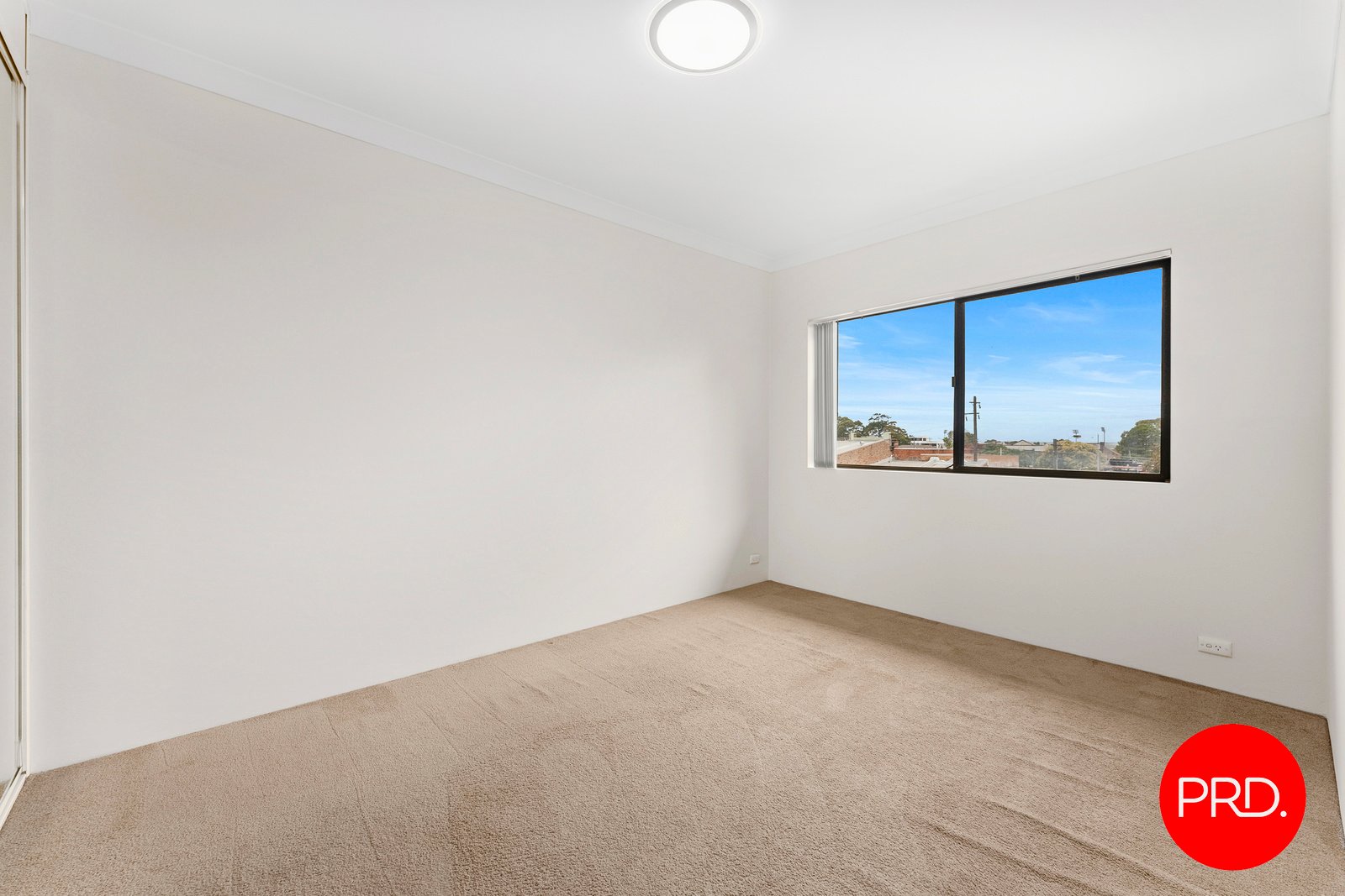 9/2-4 Mill Street CARLTON 2