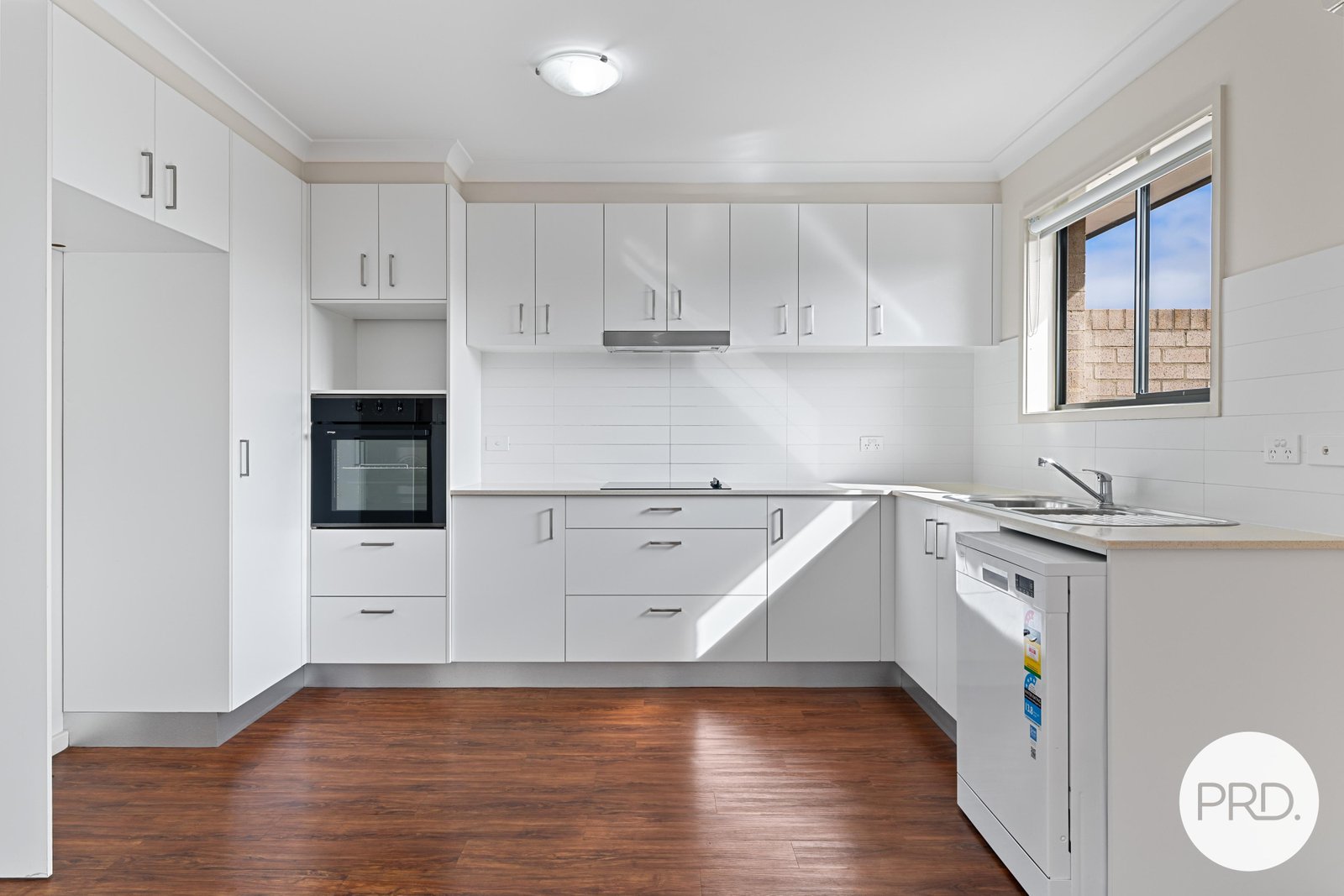 9/2 Adair Street SCULLIN 3