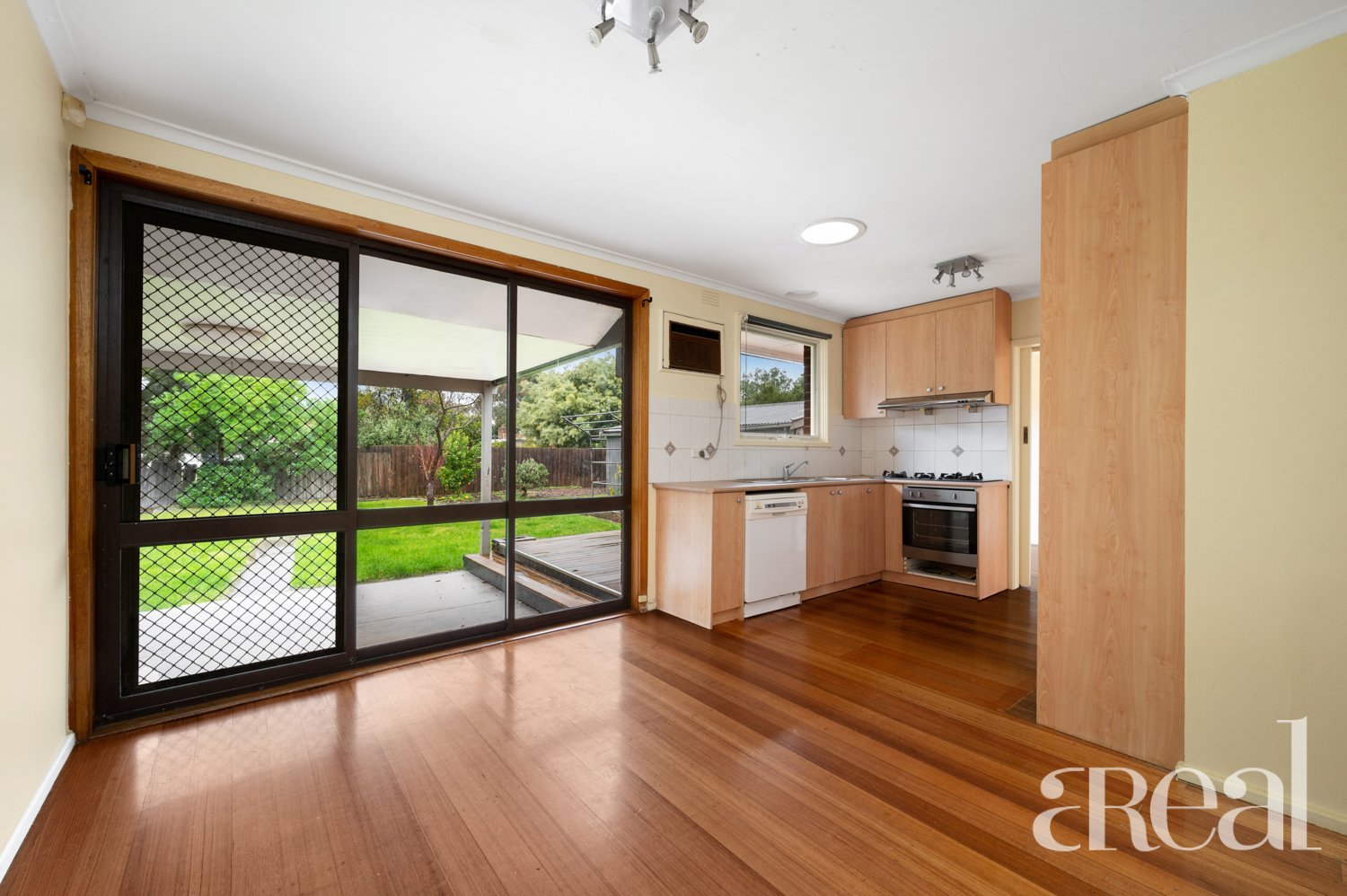 92 Allister Avenue, Knoxfield VIC 3180  - Hero image