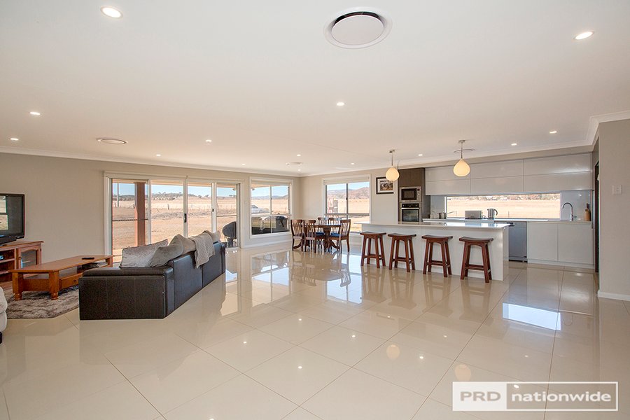 92 Attunga Street ATTUNGA 4