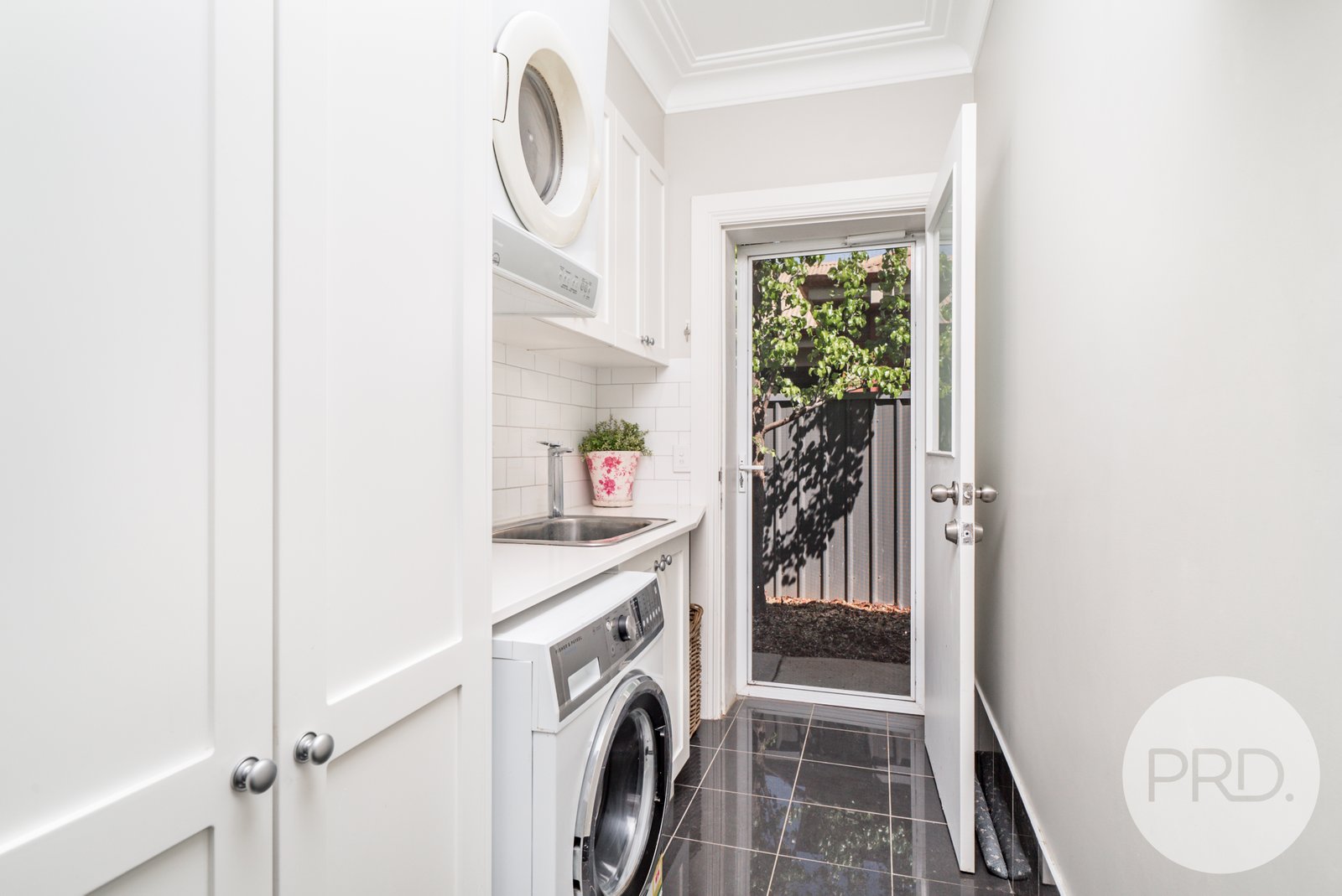 92 Best Street WAGGA WAGGA 15