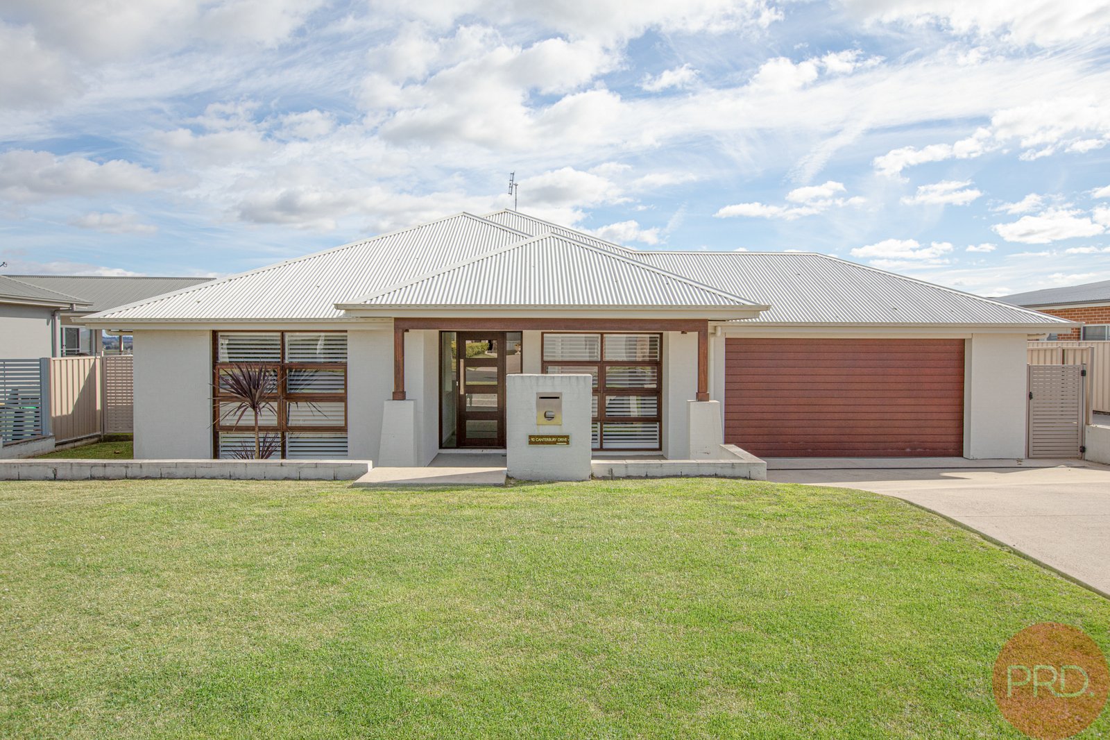 92 Canterbury Drive RAWORTH 1