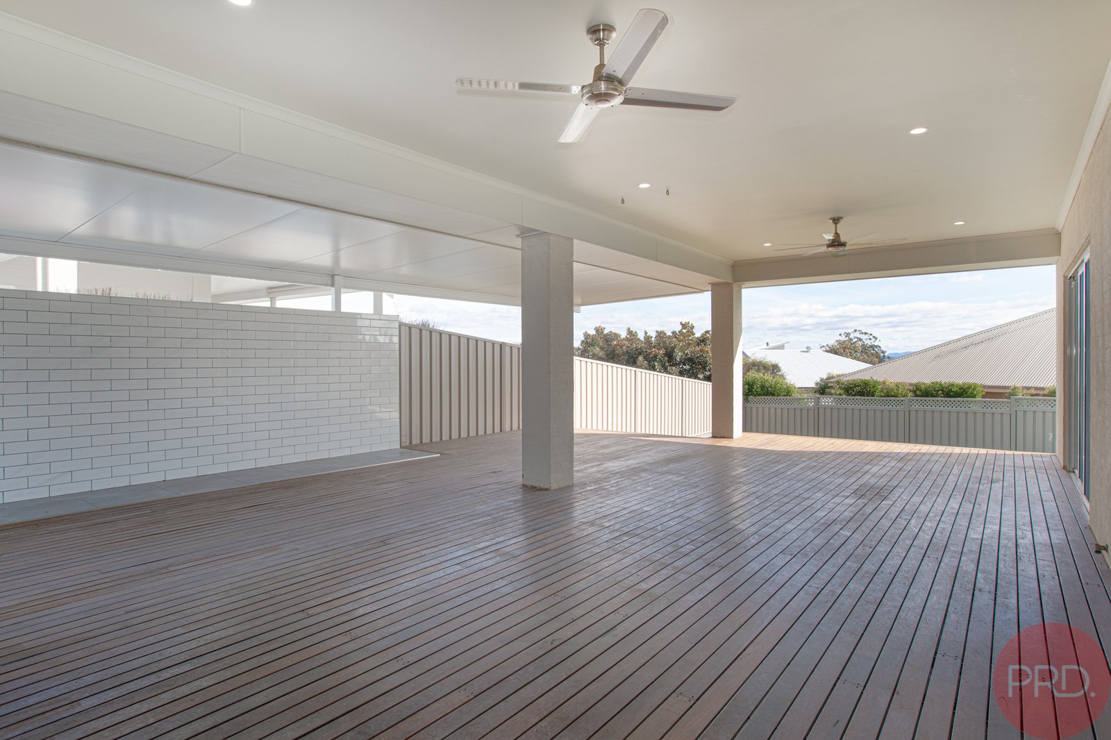 92 Canterbury Drive RAWORTH 18