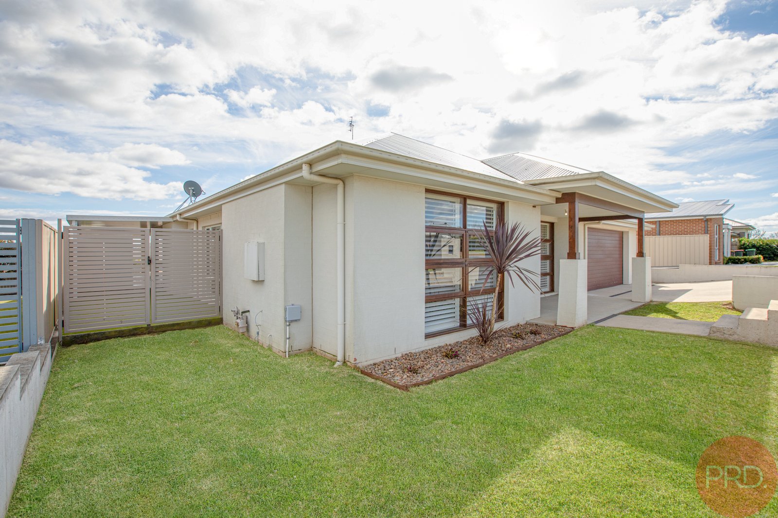 92 Canterbury Drive RAWORTH 22