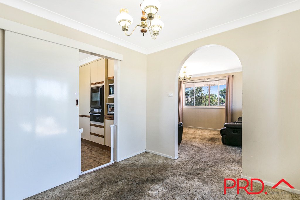 92 Edward Street TAMWORTH 8