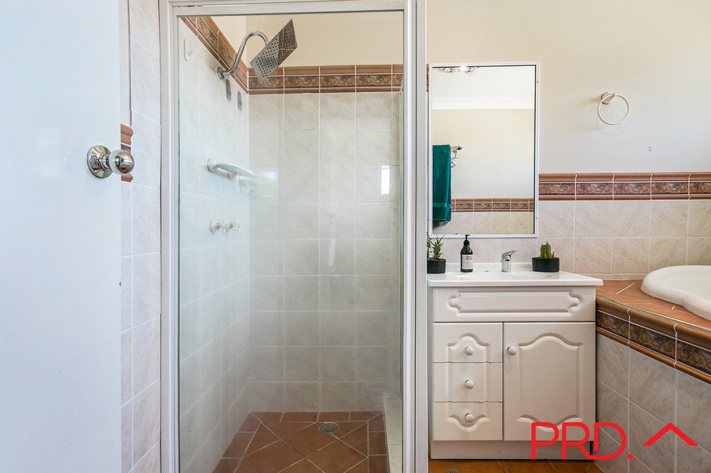 92 Edward Street TAMWORTH 14