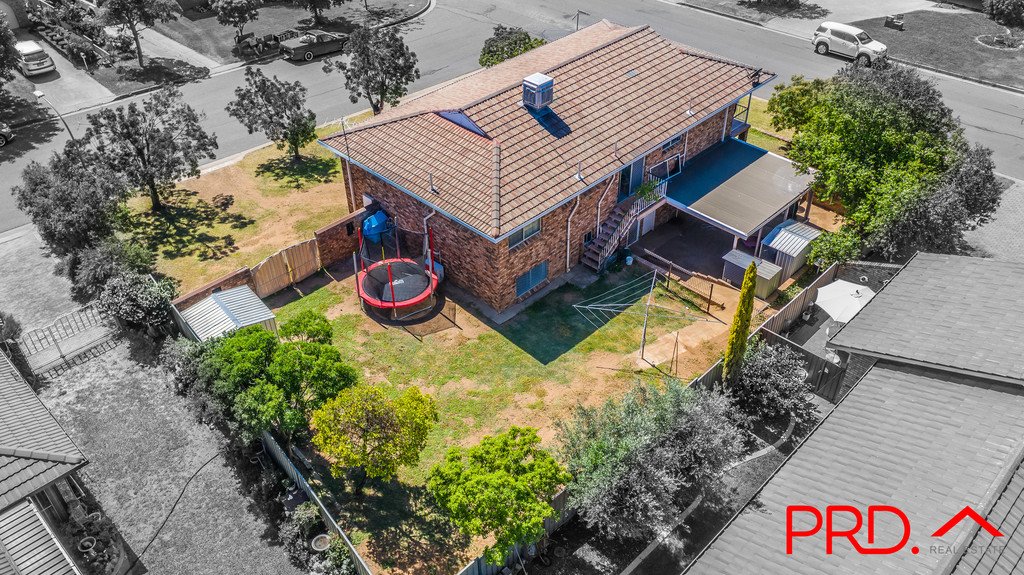 92 Edward Street TAMWORTH 21