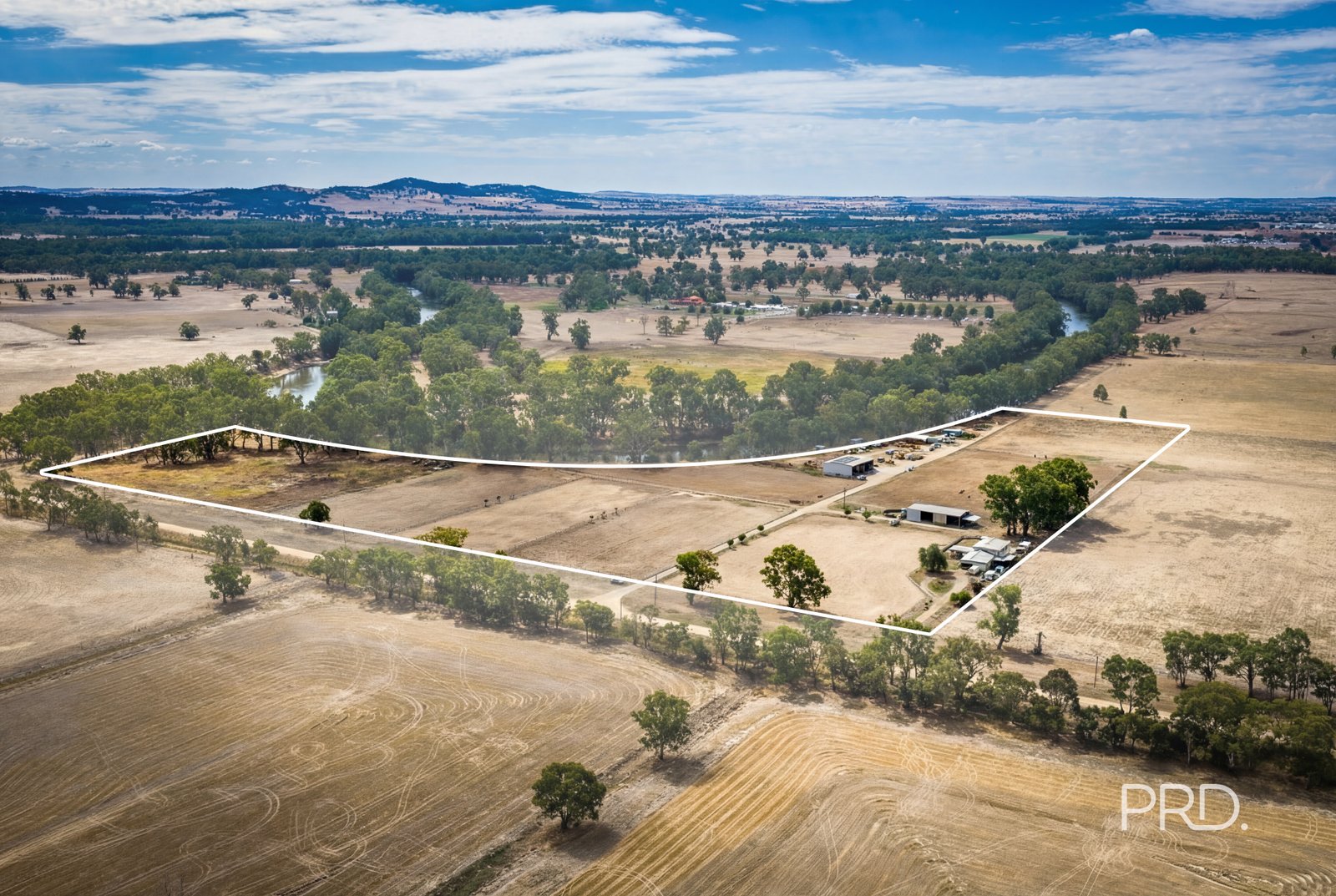 92 Edward Street West  MOORONG 4